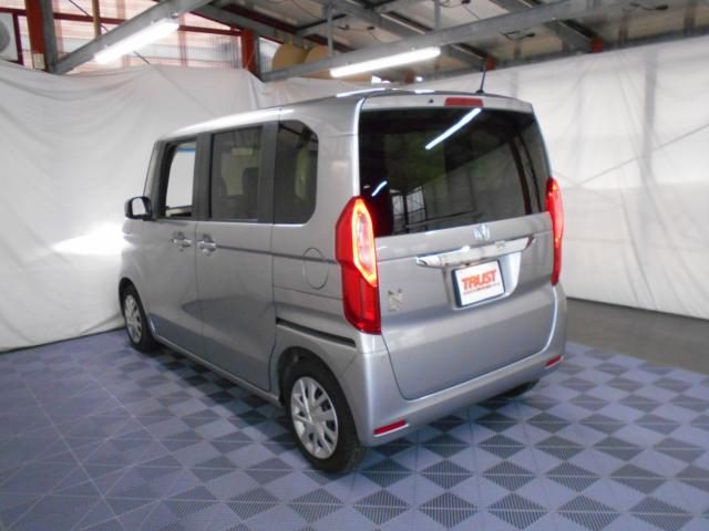 車両画像10