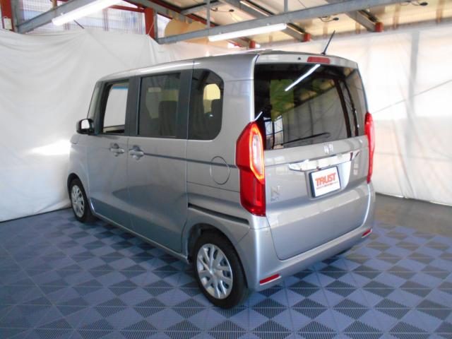 車両画像10