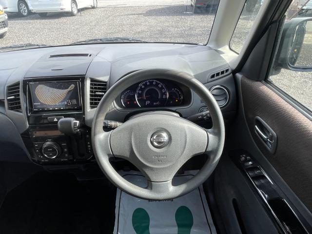 車両画像16