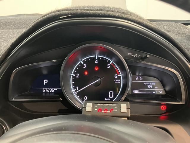 車両画像12