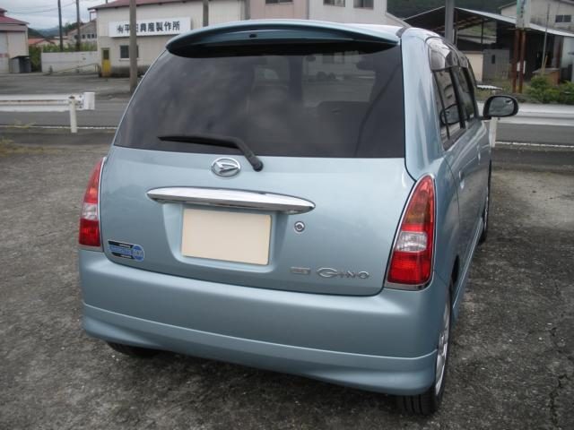 車両画像10