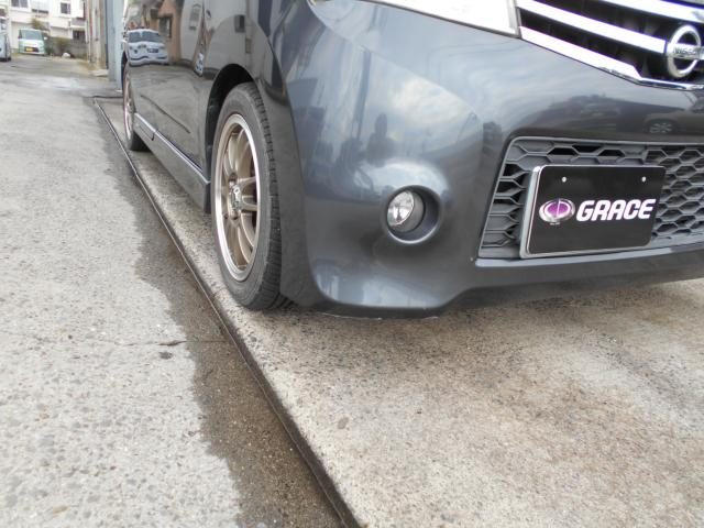 車両画像30