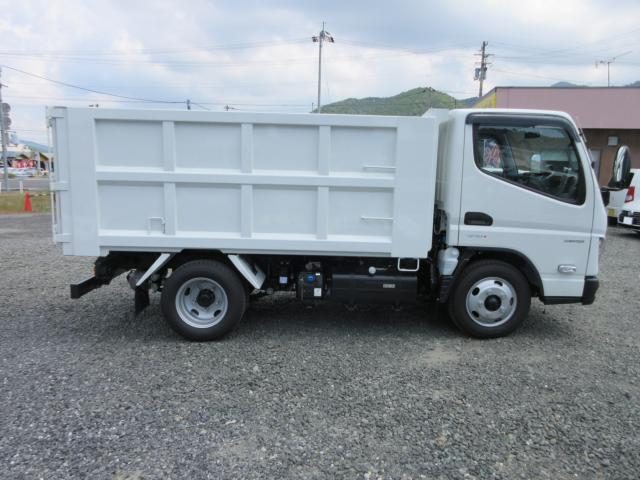 車両画像4