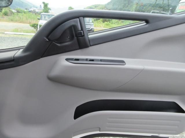 車両画像14