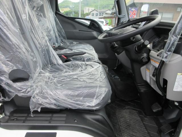 車両画像15