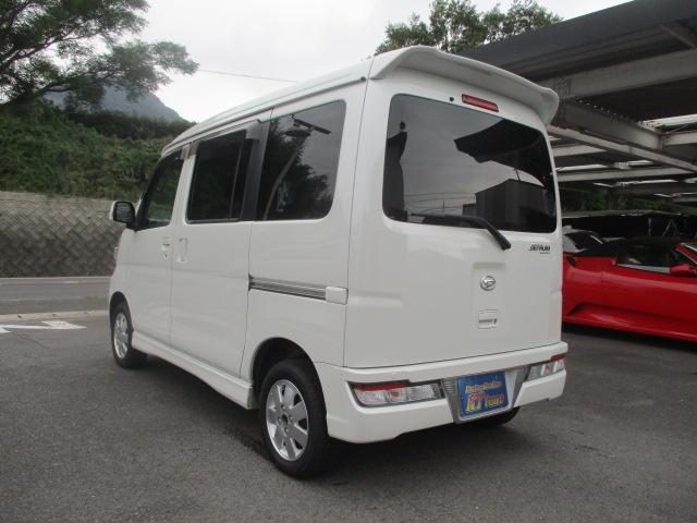 車両画像4