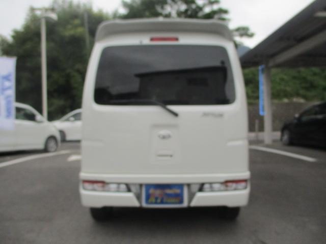 車両画像5