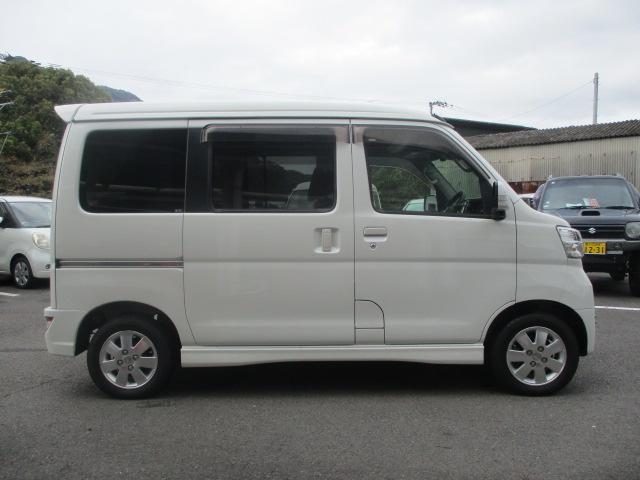 車両画像8