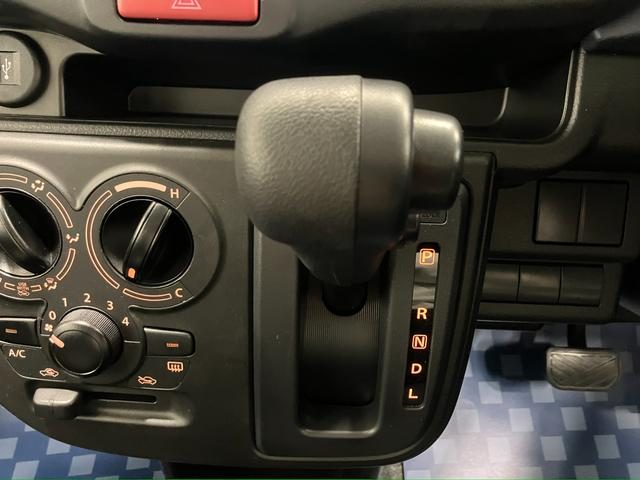 車両画像15