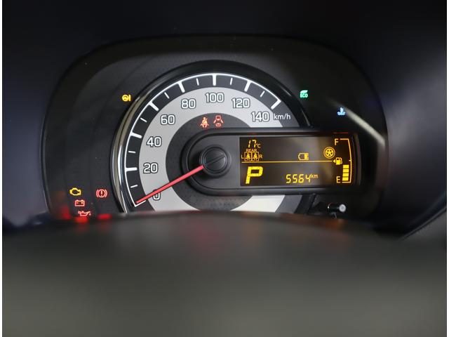 車両画像10