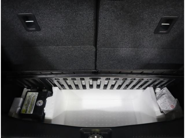車両画像18