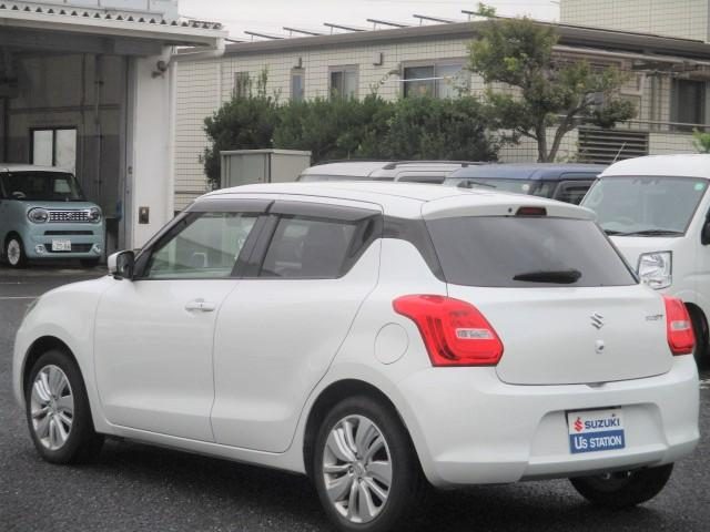 車両画像4