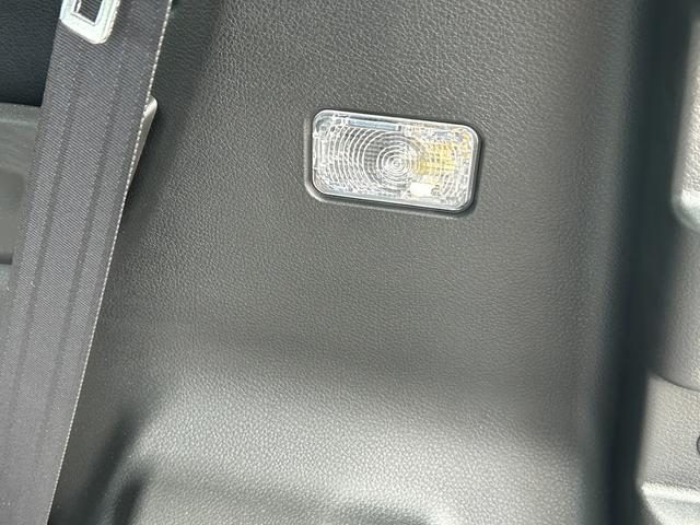 車両画像13