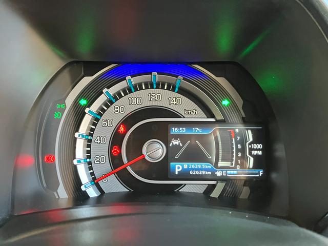 車両画像13