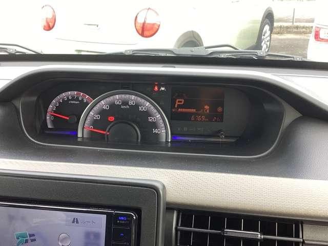 車両画像16
