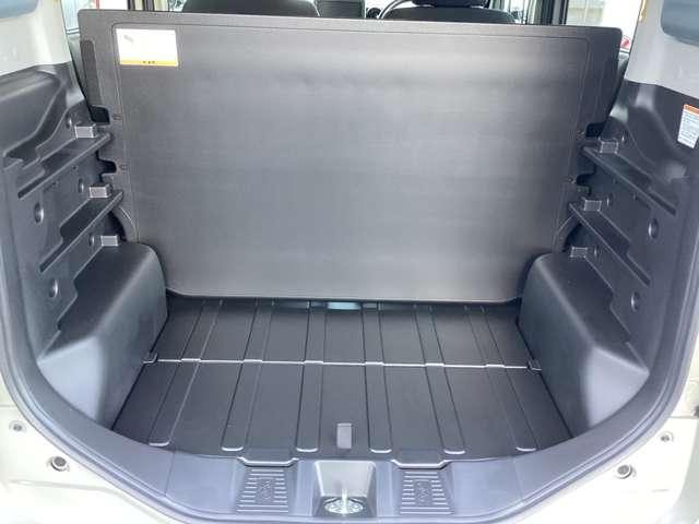 車両画像18