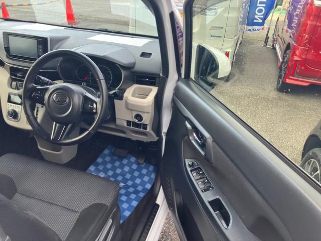 車両画像13