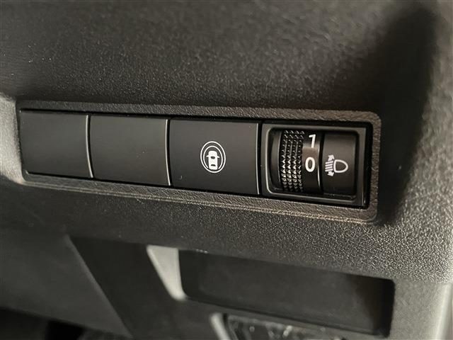 車両画像18