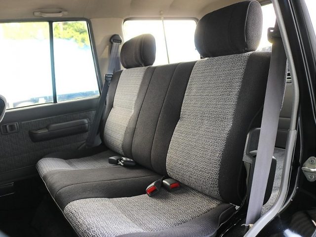 車両画像12