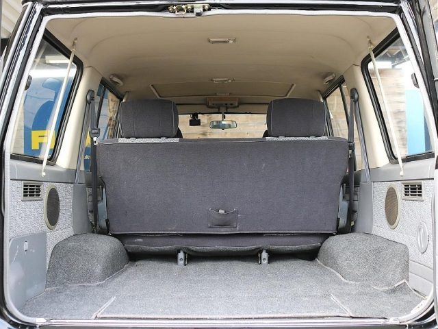 車両画像13
