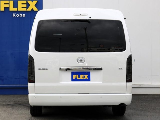 車両画像8