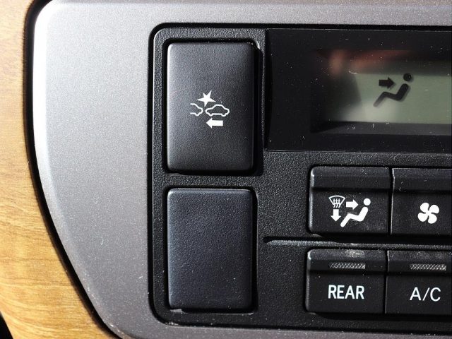 車両画像15