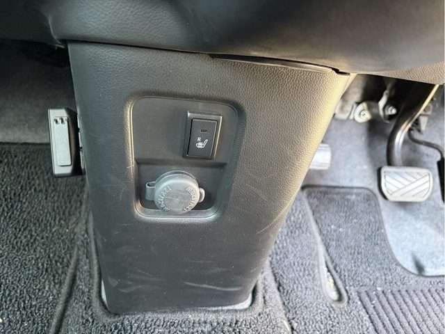 車両画像15