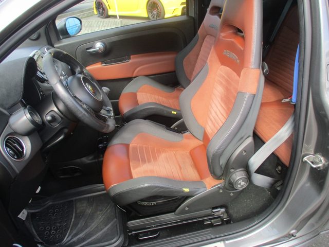 車両画像13