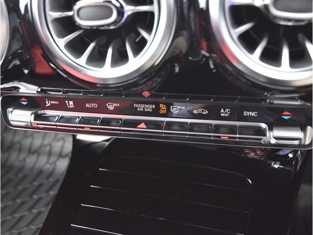 車両画像28