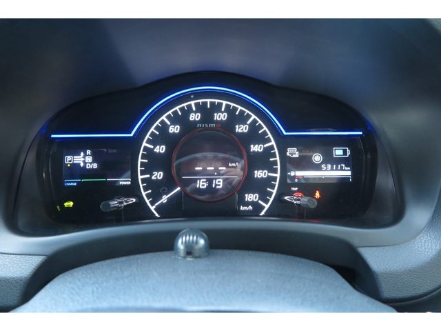 車両画像16