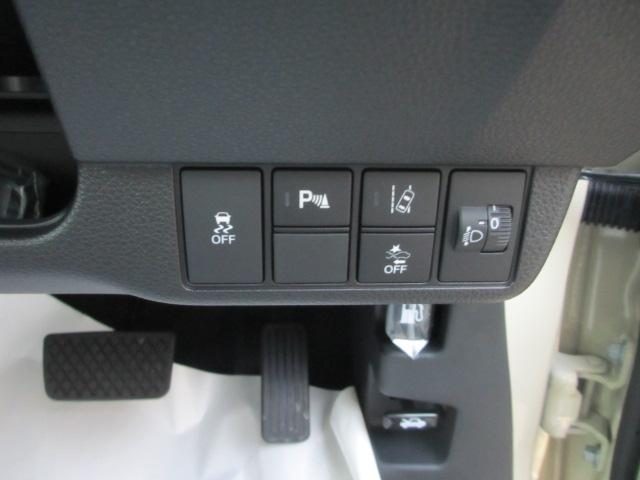 車両画像16