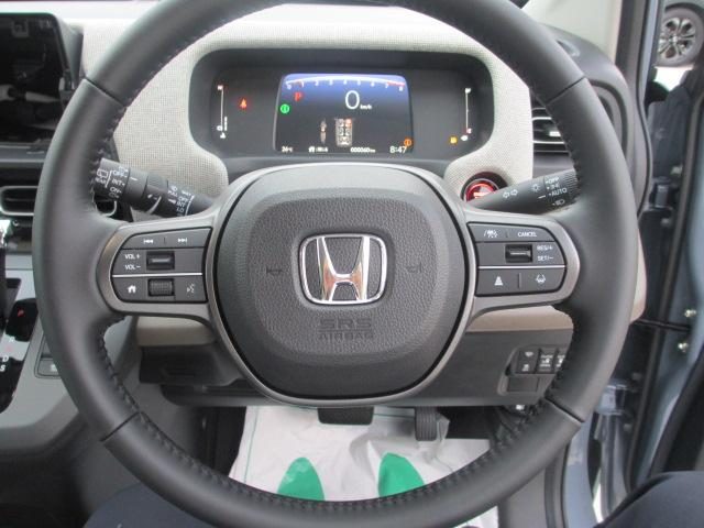車両画像18