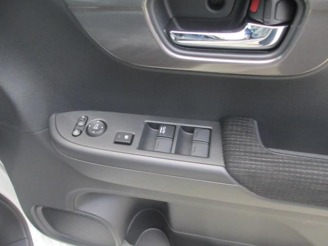 車両画像16