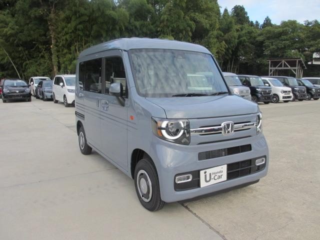 車両画像8