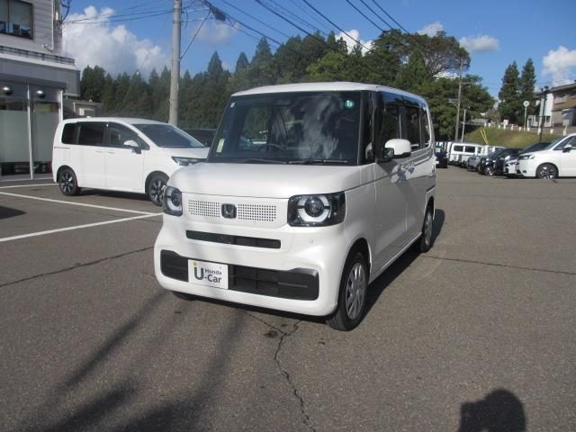 Ｎ　ＢＯＸ　４ＷＤ　ベースグレード