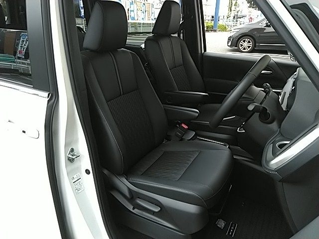 車両画像10