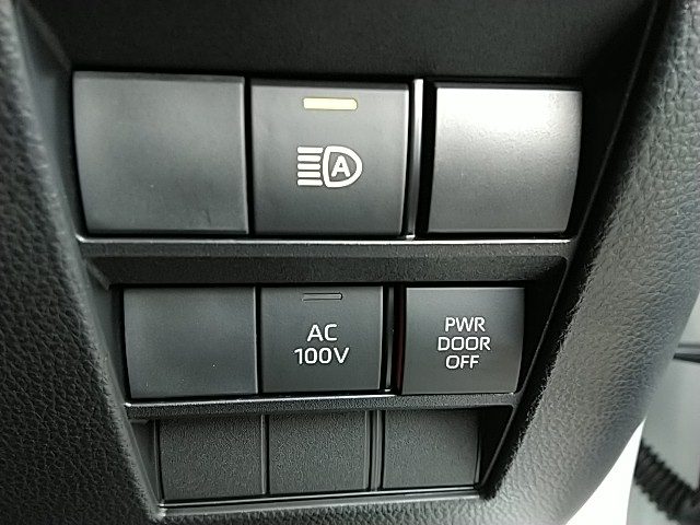 車両画像23