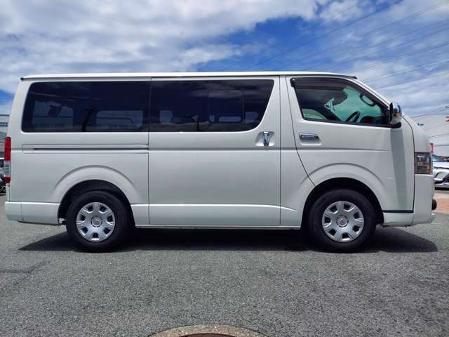 車両画像4