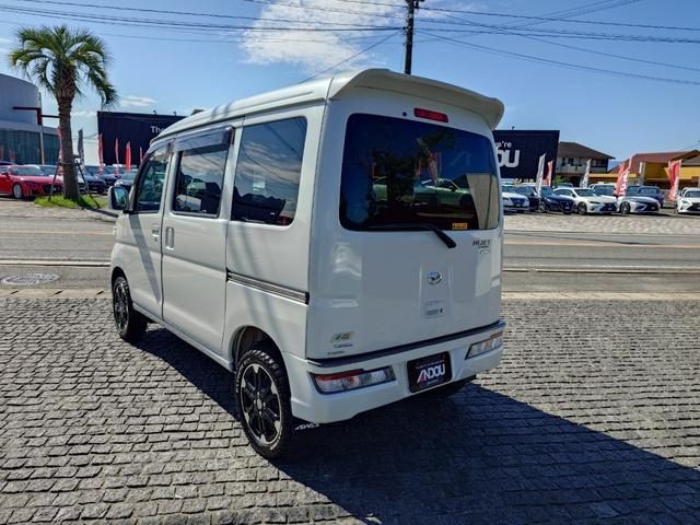 車両画像4