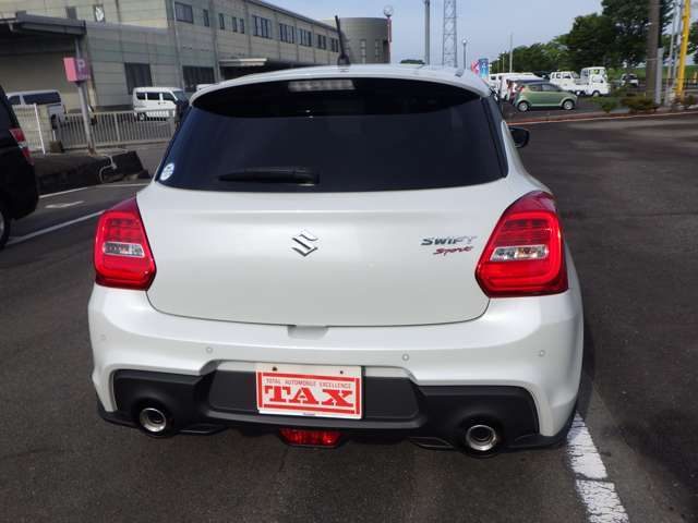 車両画像6