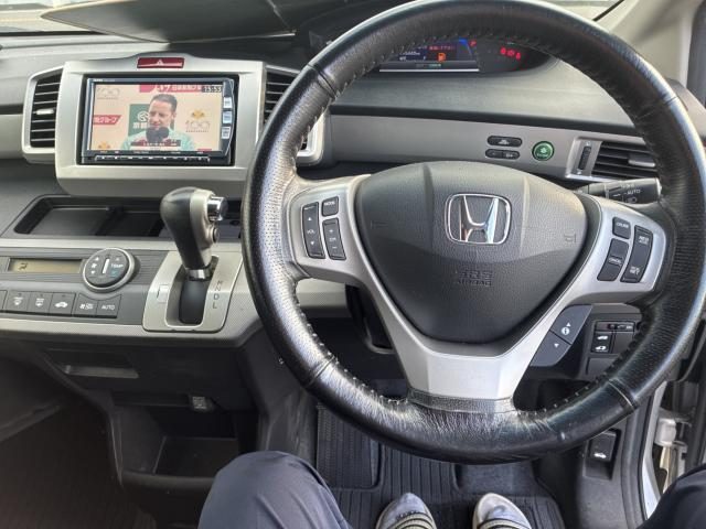 車両画像17
