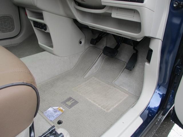 車両画像11