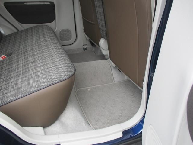 車両画像16