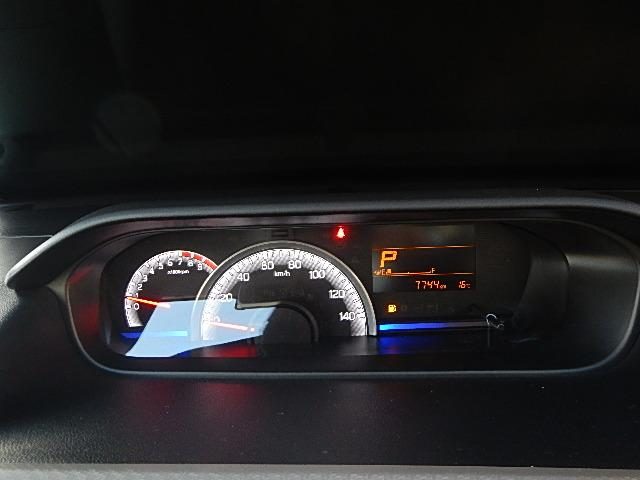 車両画像11