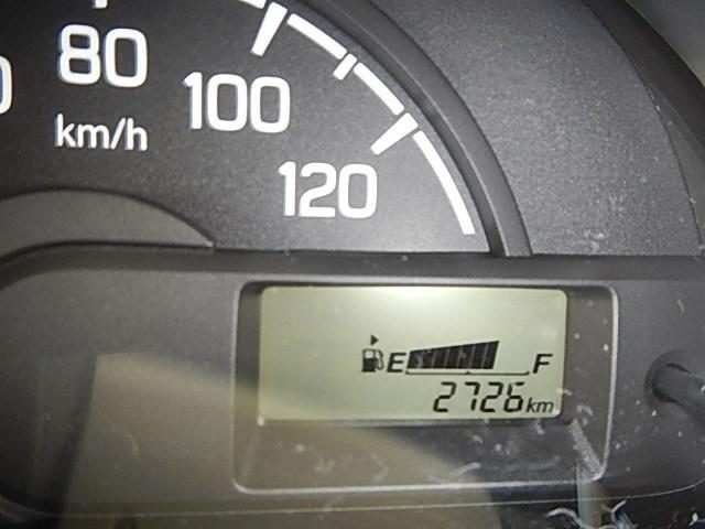 車両画像12