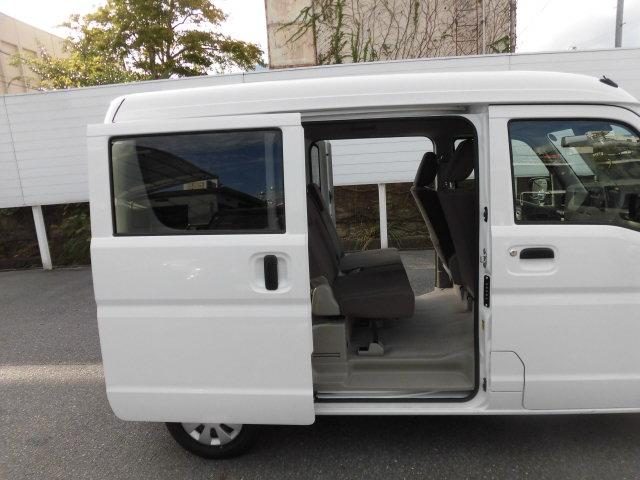 車両画像12