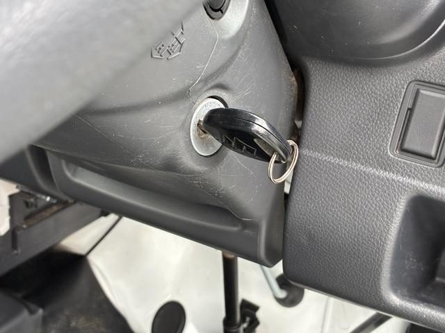 車両画像16