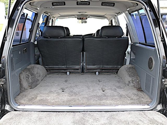 車両画像10