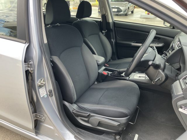 車両画像11