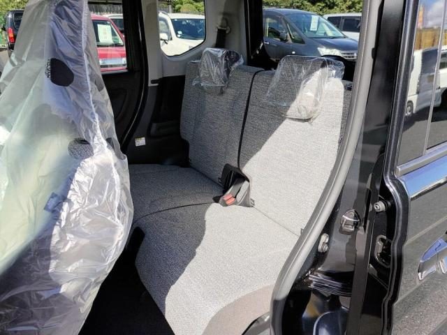 車両画像23